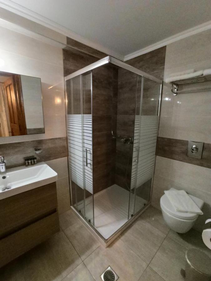 Main Square Apartment Simi Zewnętrze zdjęcie