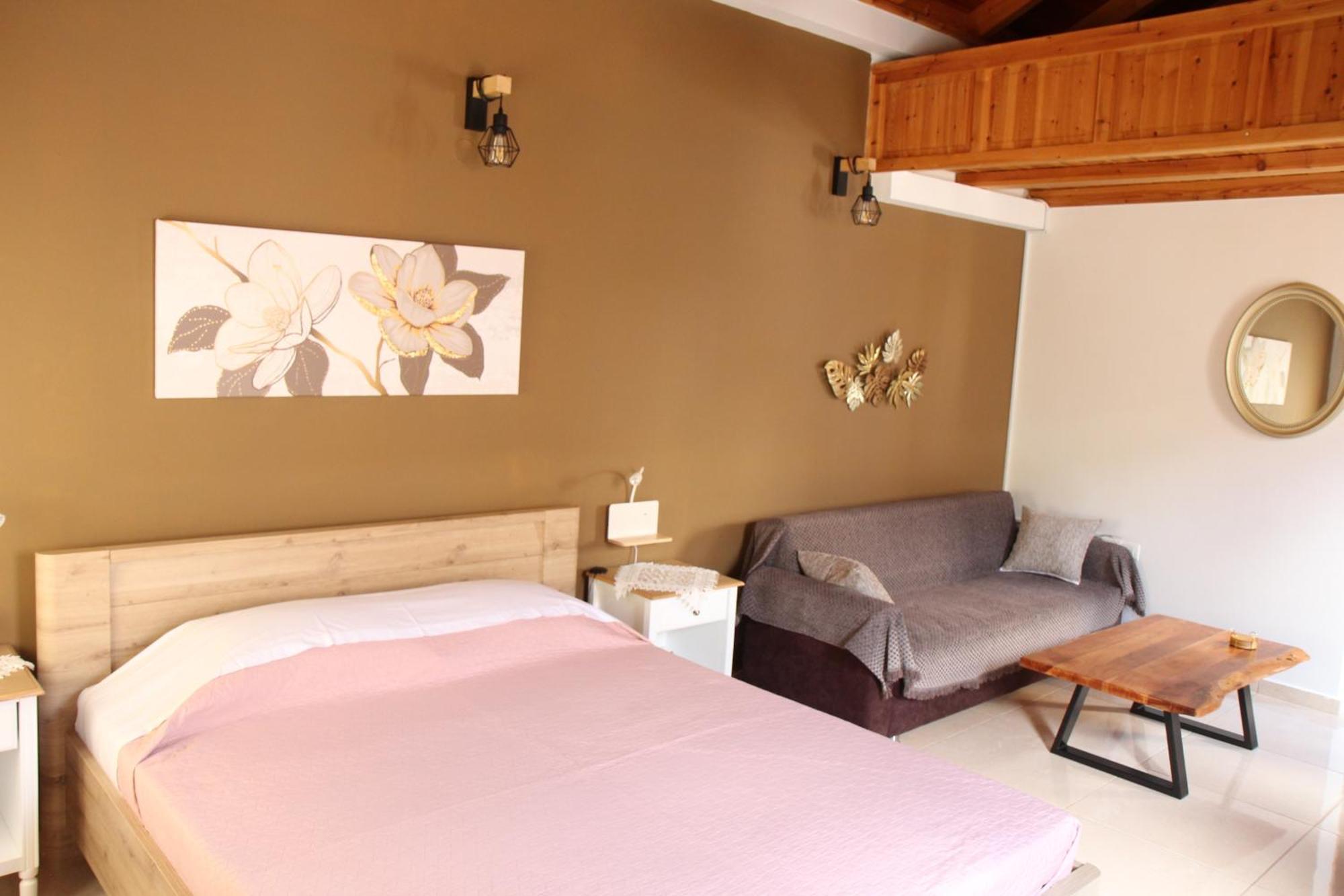 Main Square Apartment Simi Zewnętrze zdjęcie